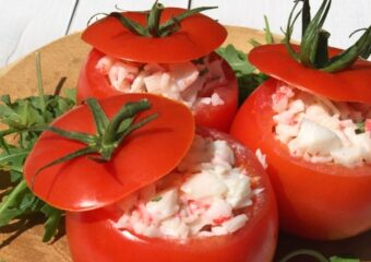 Retsept: Täidetud tomatid